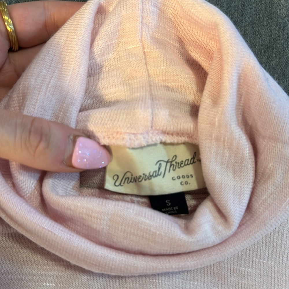 Universal Thread Turtleneck - Picture 3 of 3